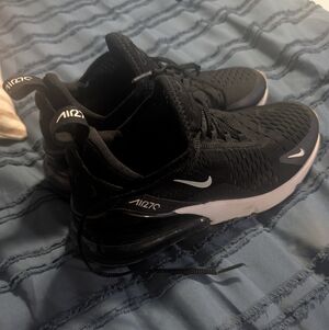 Nike Air Max 270 Black/White Sneakers